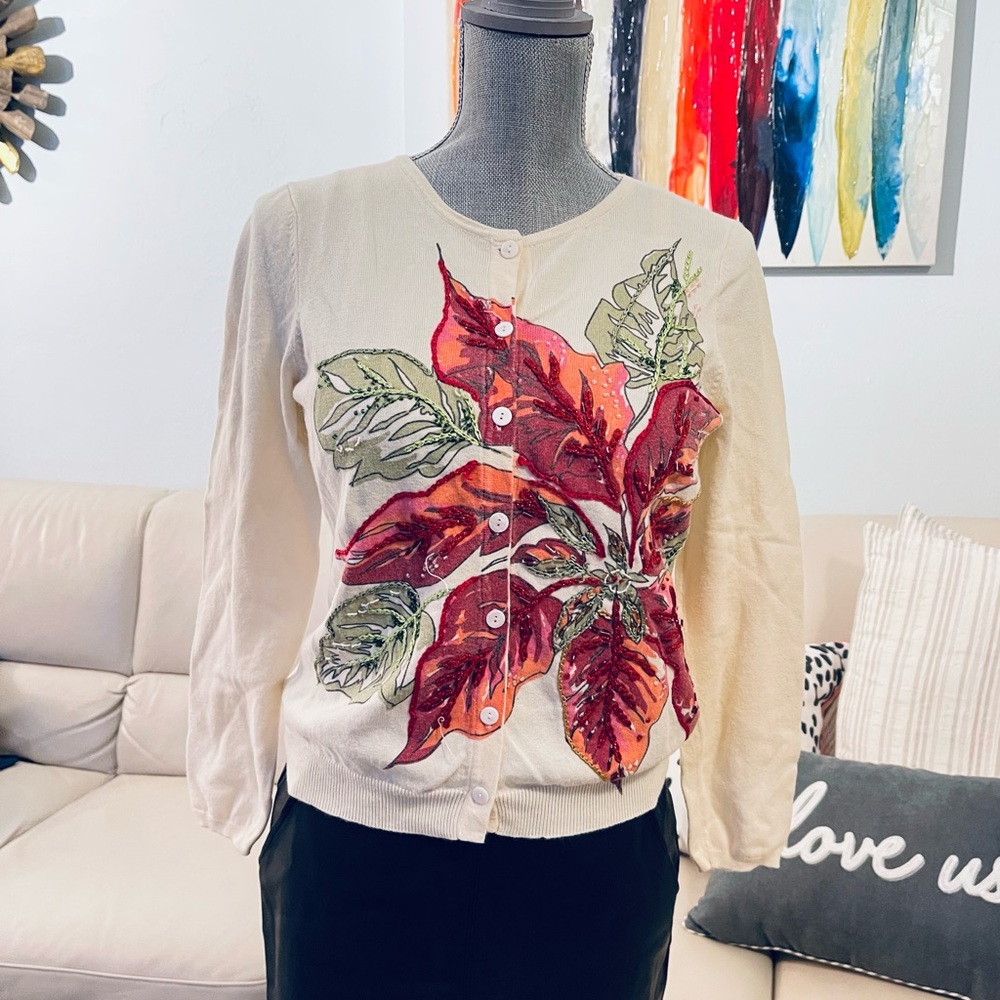 Susan Bristol Button up floral cardigan